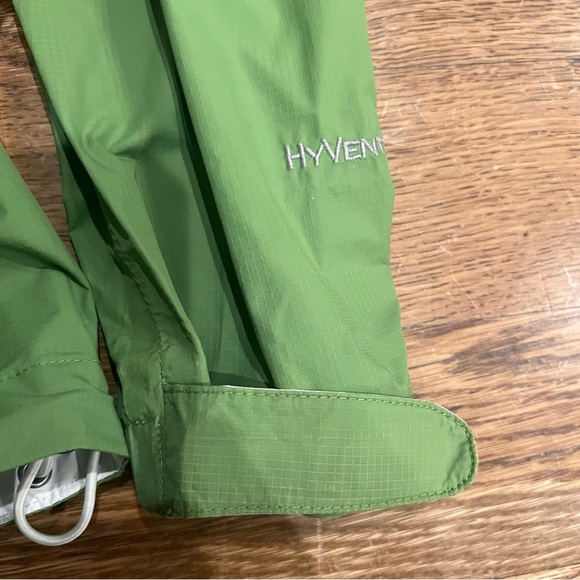 The North Face Womens Rain Jacket Coat HyVent Shell Green Small - Picture 9 of 14
